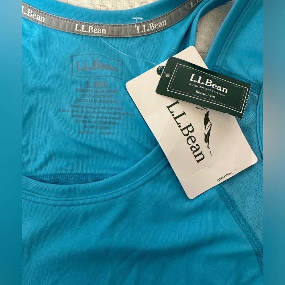 L.L. Bean Women's Blue Tank Top 💙 - Picture 2 of 10